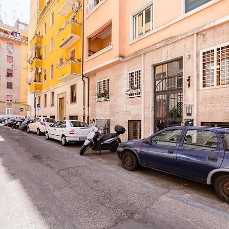 Bmga L The White Crown Apartment In Testaccio Rom Exterior foto