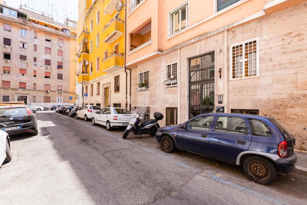 Bmga L The White Crown Apartment In Testaccio Rom Exterior foto