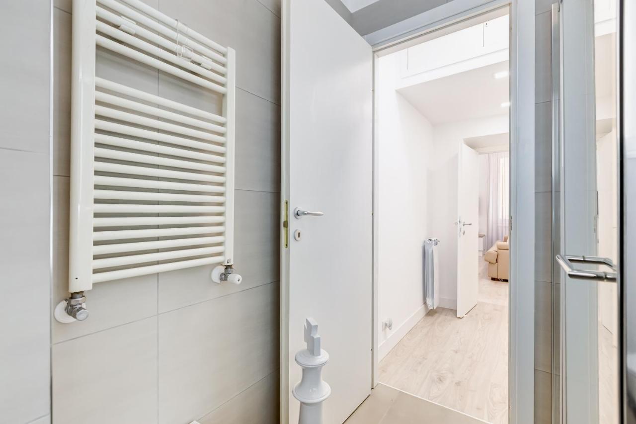 Bmga L The White Crown Apartment In Testaccio Rom Exterior foto