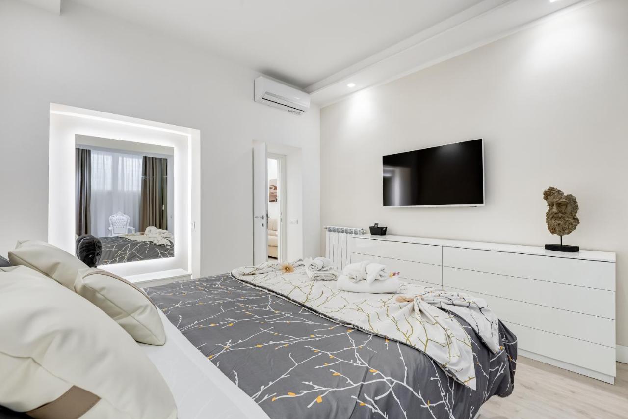 Bmga L The White Crown Apartment In Testaccio Rom Exterior foto