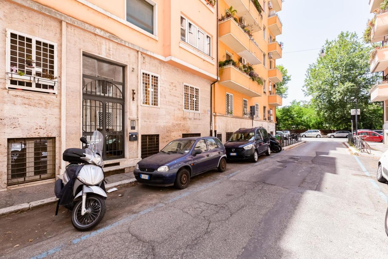 Bmga L The White Crown Apartment In Testaccio Rom Exterior foto