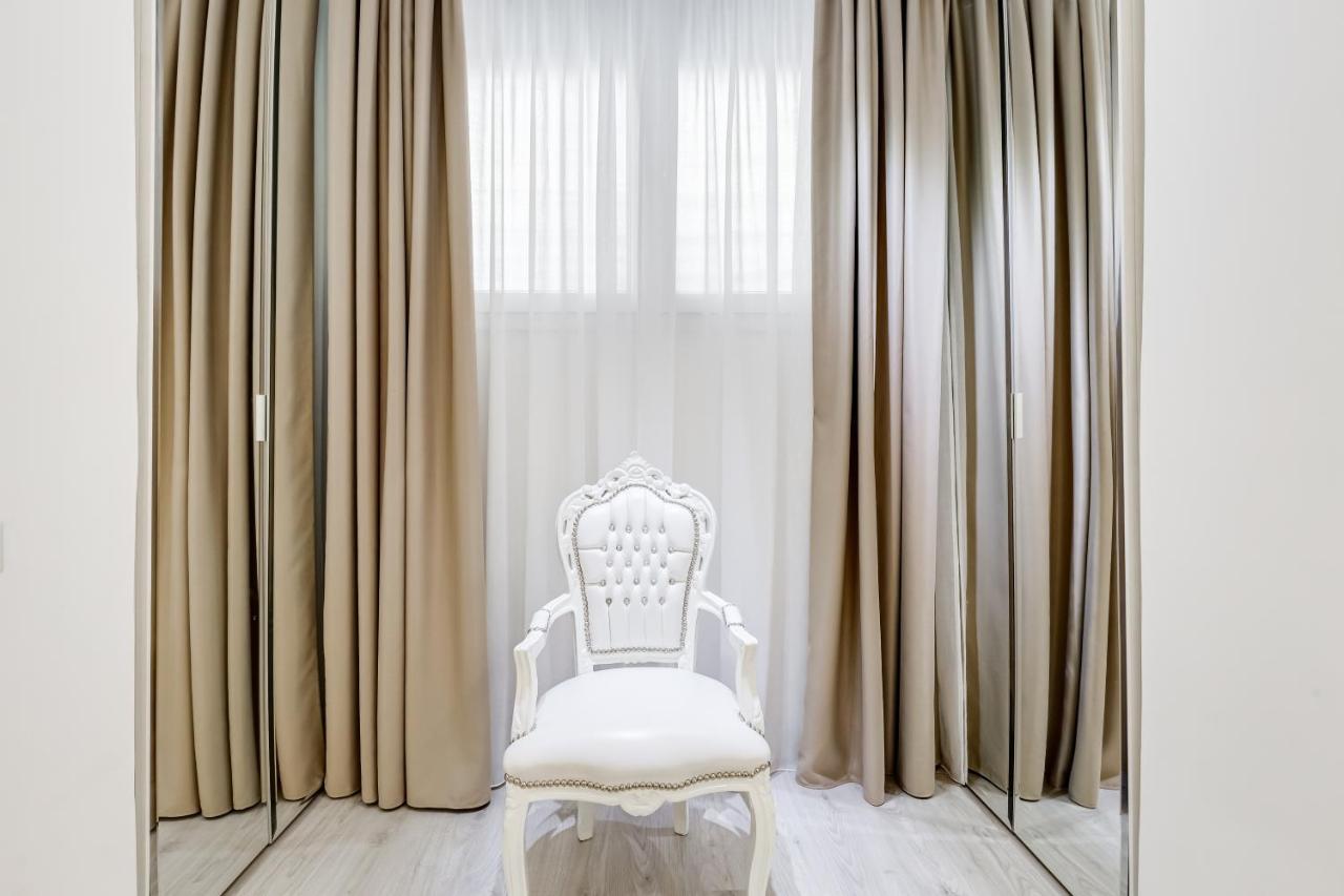 Bmga L The White Crown Apartment In Testaccio Rom Exterior foto
